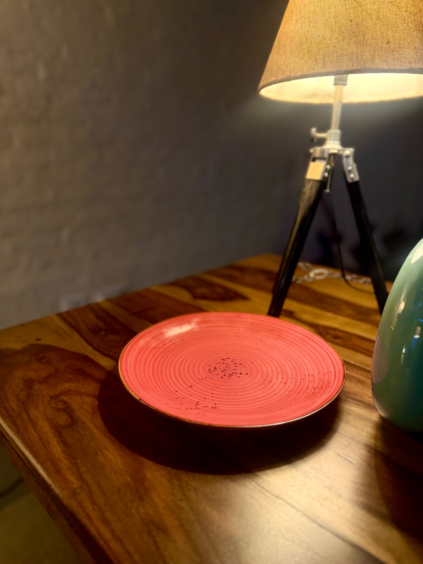 Crimson Swirl Dinner Set