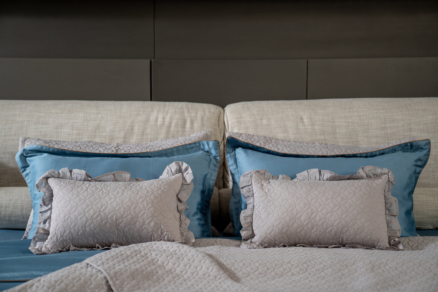 Silver Mist Bed Cover Set