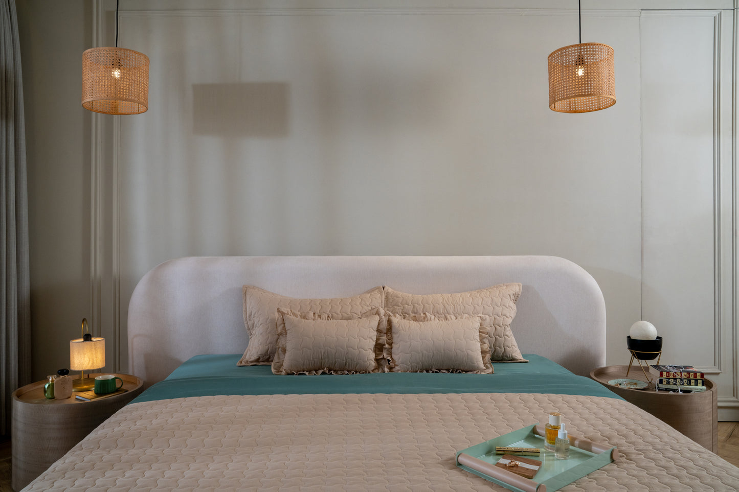 Oatstone Bed Cover Set