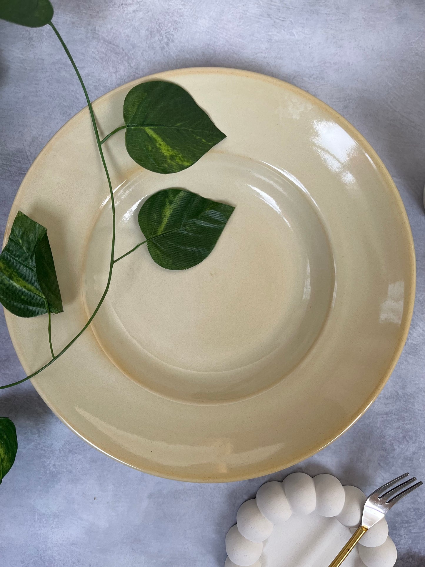 Pistachio Dinner/Pasta Plates
