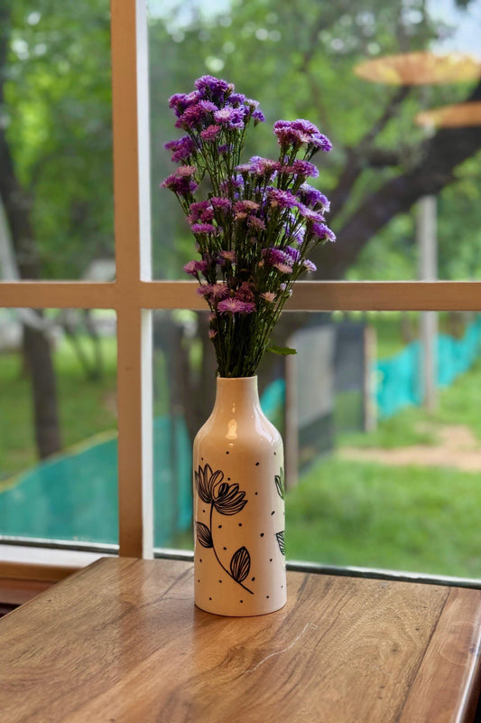 Zuri Vase