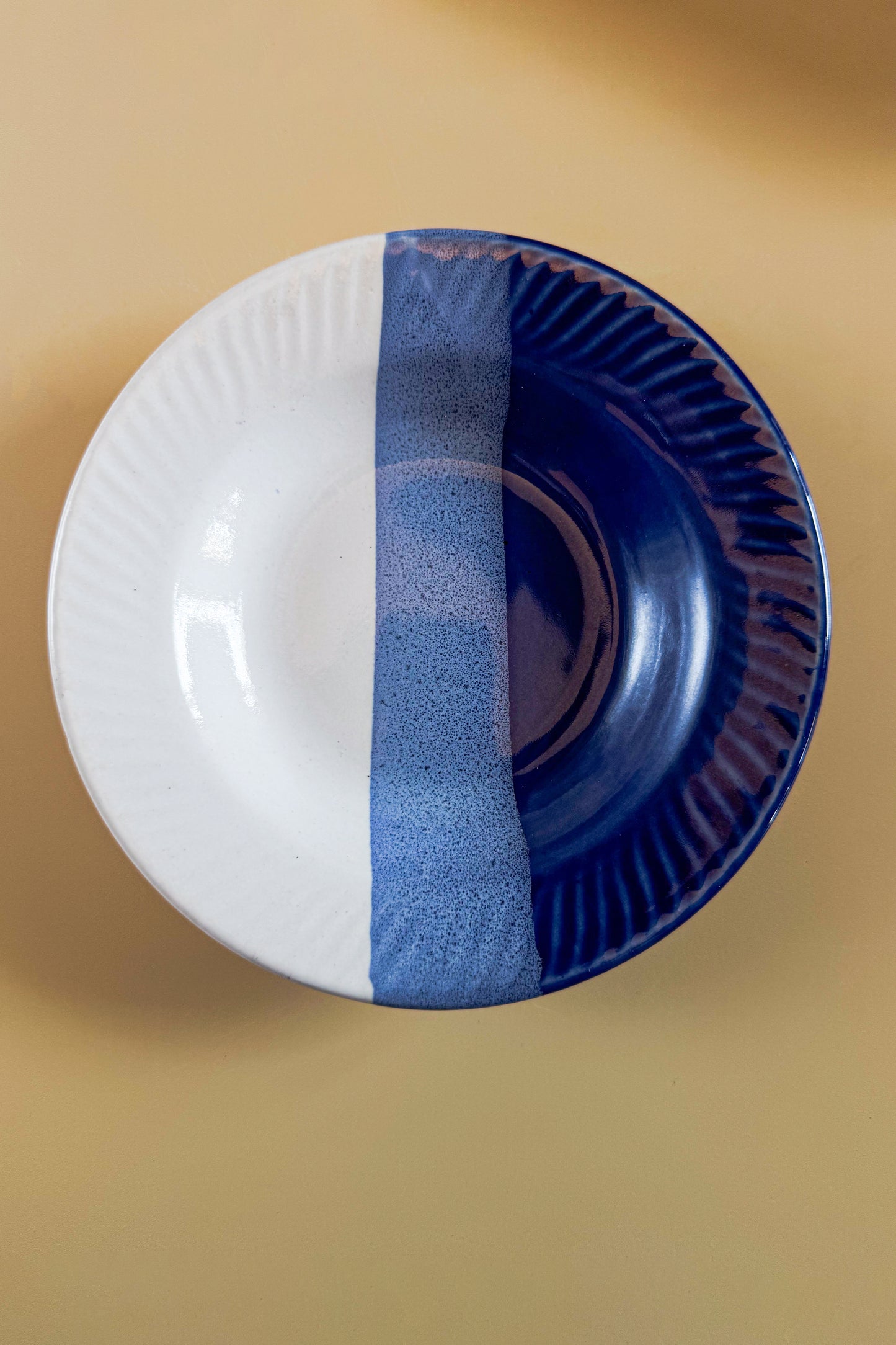 Santorini Shallow Plates