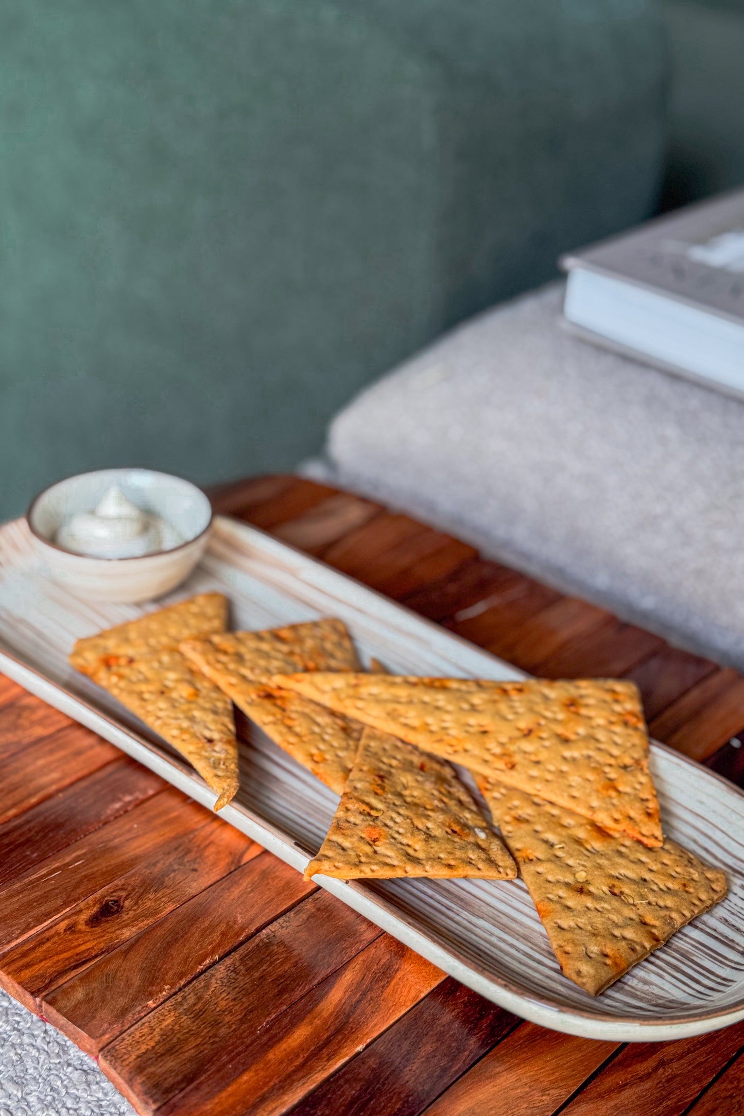 Dune Platter With Dip Bowl